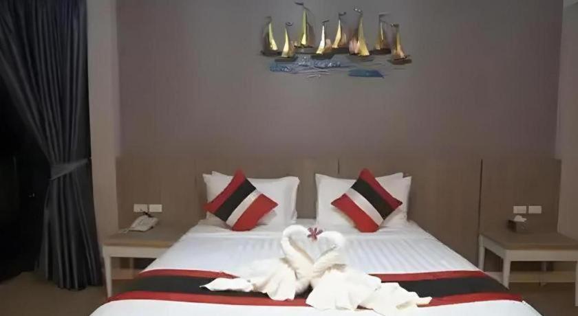 Chatnipa Beach Resort By Morseng Ban Hat Lek Bagian luar foto